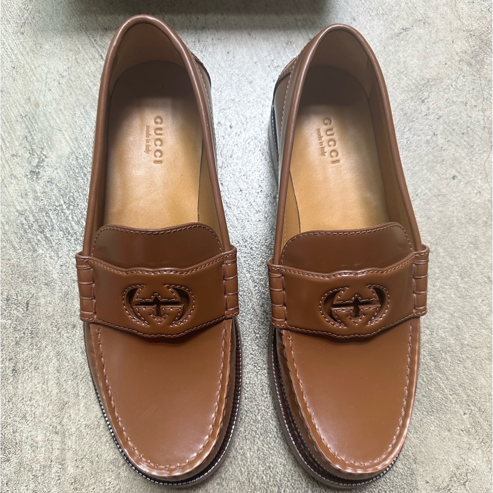 New Gucci Loafers shoes  size 38.5 with box